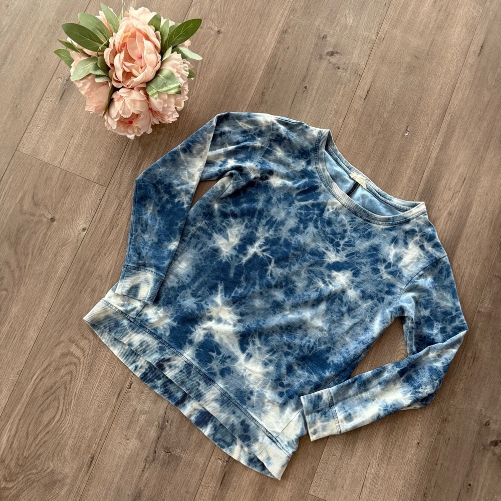 Tie-Dye Blue Crewneck Sweatshirt - Women